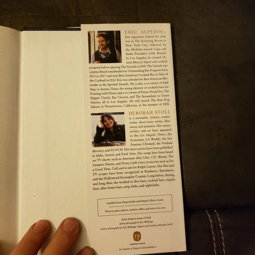 Unvarnished: A Gimlet-eyed Look at Life‎ Behind the Bar Hardcover